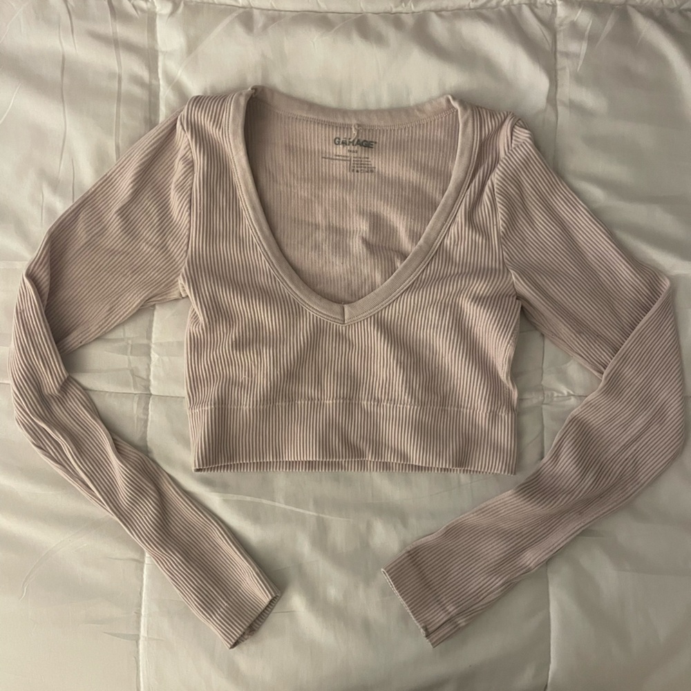 GARGE long sleeve plunge top light pink- SIZE XS